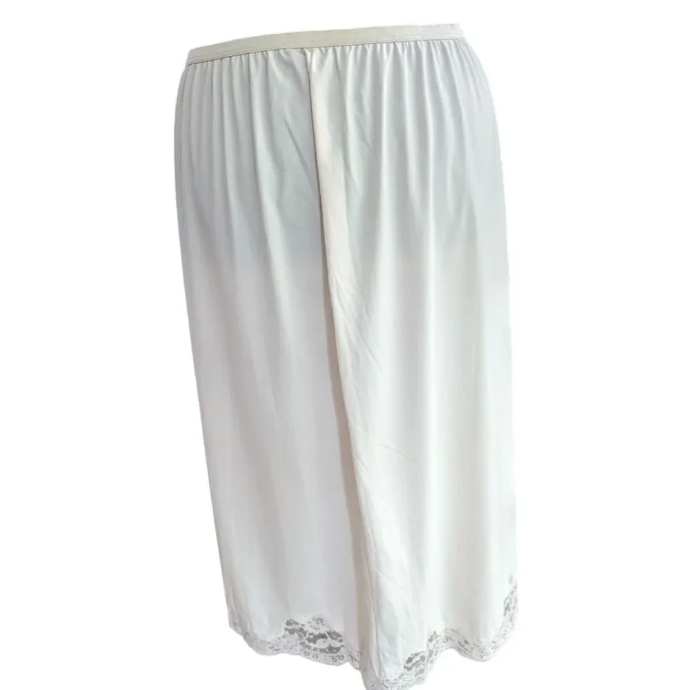 vintage‎ women's 60s light pastel pink nylon slip with lace trim - Picture 4 of 4
